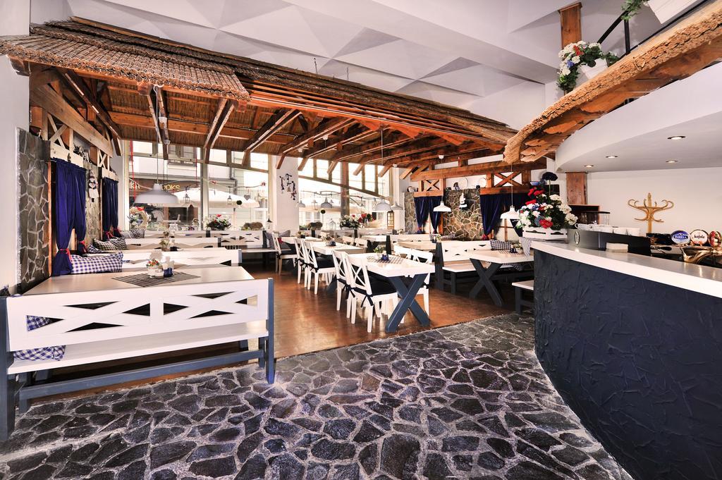Aplend City Bastova 1 Bratislava Dış mekan fotoğraf